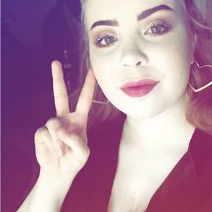 Meet your Posher, Hailey